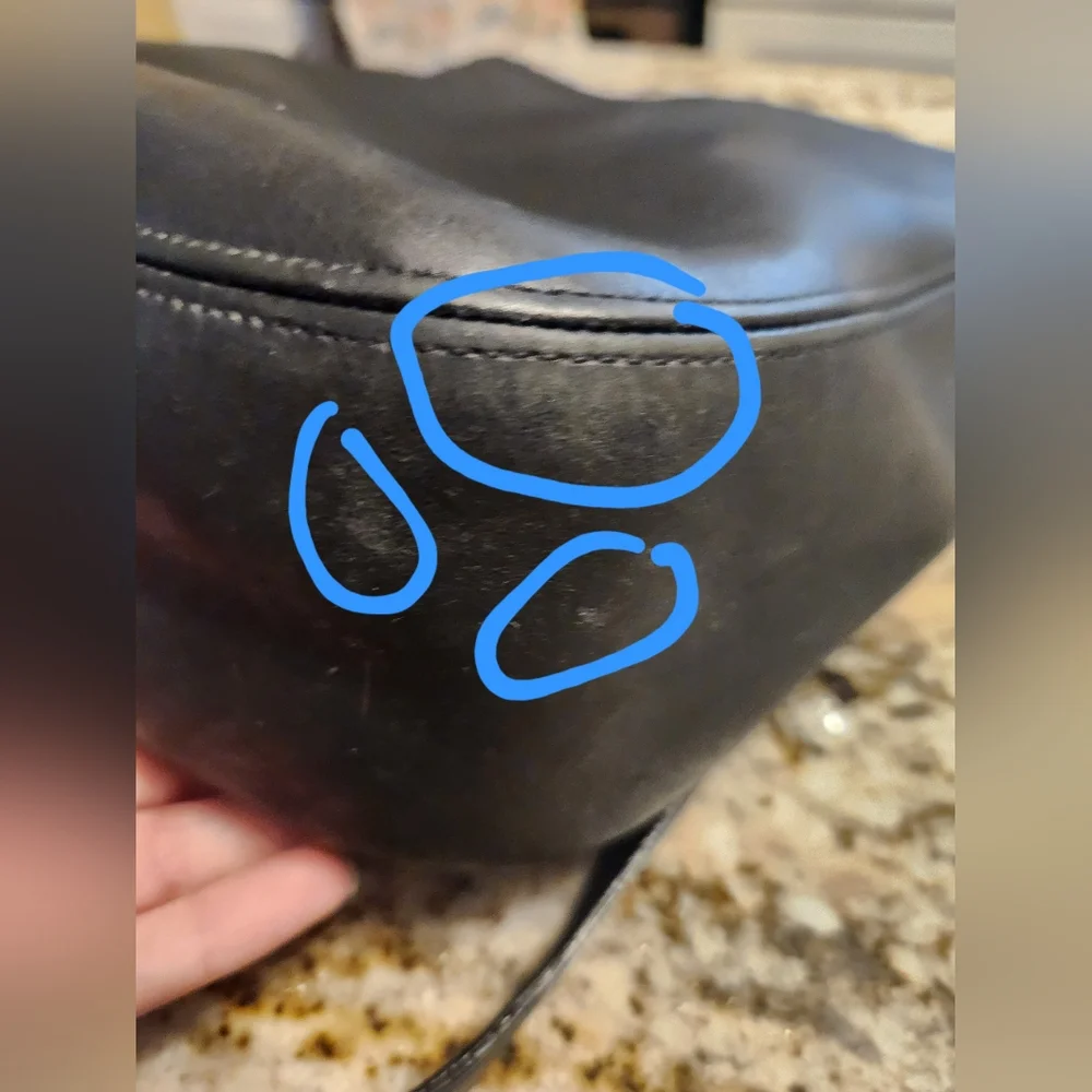 Coach Purse, Vintage Chelsea Hobo bag. Soft Thick black leather A9D 6003 Y2K